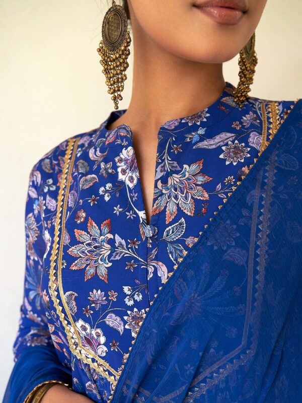 Blue Georgette Floral Kurta Palazzo Se - Image 7