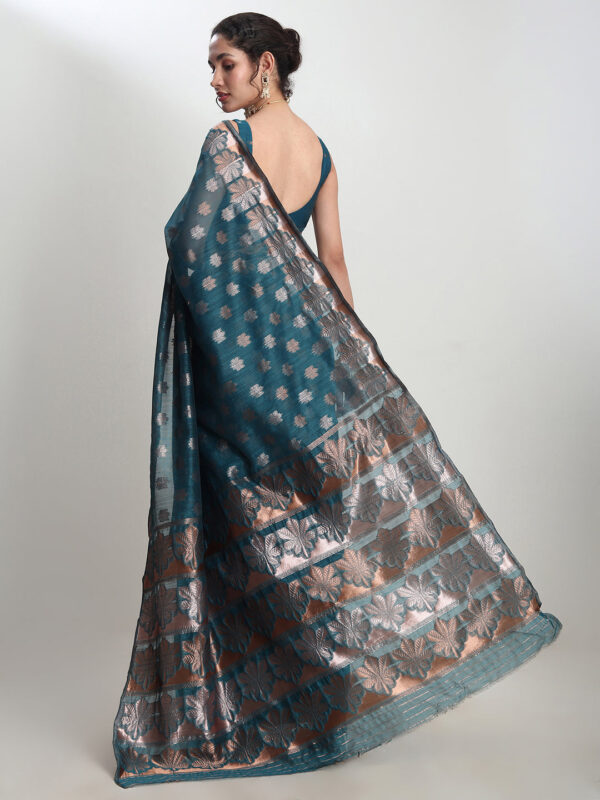 Women's Teal Blue Linen Blend Floral Woven Design Jacquard Saree with Blouse Piece - Image 4