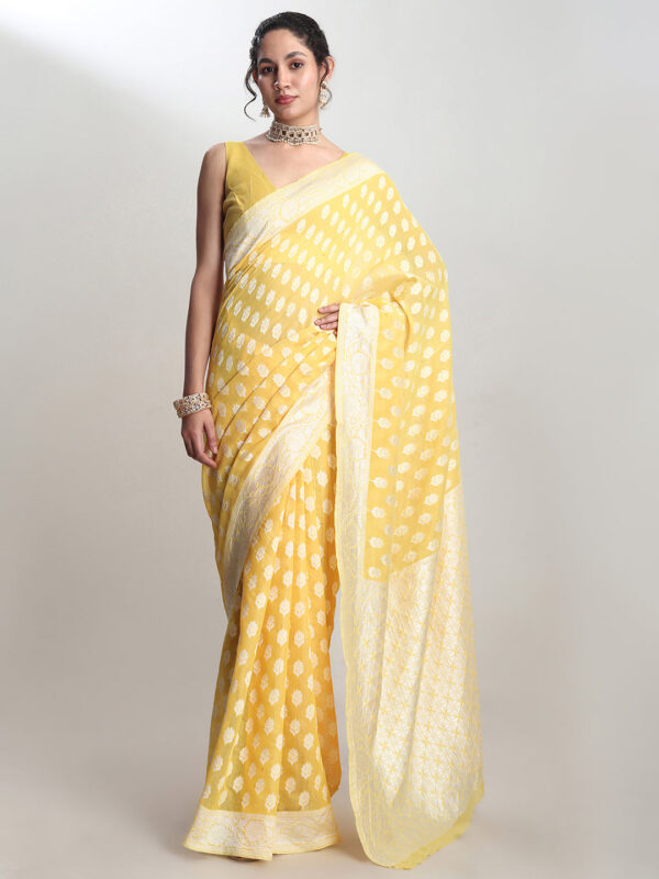 Women's Yellow Silk Blend Floral Woven Design Jacquard Saree with Blouse Piece - Image 4